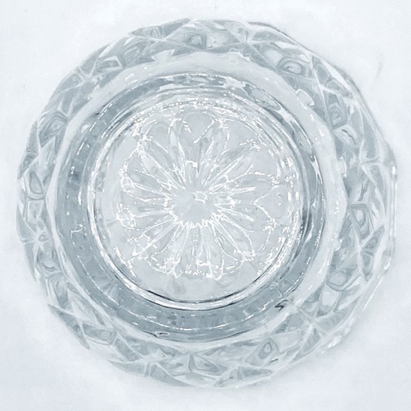 Very Pretty Crystal Vase, Excellent‎ Condition. - Picture 5 of 9